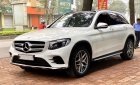 Mercedes-Benz GLC-Class GLC 300  2017 - Cần bán lại Mercedes GLC 300 đời 2017, màu trắng, giá tốt