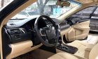 Toyota Camry   2015 - Cần bán lại xe Toyota Camry năm 2015, màu đen, giá tốt