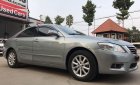 Toyota Camry 2011 - Bán xe Toyota Camry 2,4G năm 2011, màu xám, 620tr