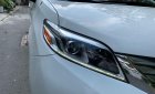Toyota Sienna 2010 - Cần bán gấp Toyota Sienna đời 2010, màu trắng, nhập khẩu nguyên chiếc