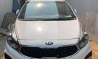 Kia Rondo 2017 - Xe Kia Rondo MT đời 2017, màu trắng, nhập khẩu chính chủ