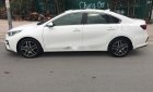 Kia Cerato   2020 - Cần bán Kia Cerato 2020, màu trắng, giá chỉ 636 triệu
