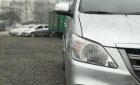 Toyota Innova 2015 - Bán nhanh chiếc Toyota Innova E 2.0MT đời 2015 màu bạc, giao xe nhanh