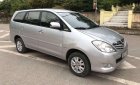 Toyota Innova   2010 - Cần bán gấp Toyota Innova 2010, màu bạc, 330 triệu