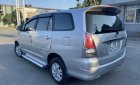 Toyota Innova G 2010 - Cần bán Toyota Innova G đời 2010, màu bạc, giá siêu rẻ