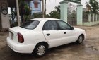 Daewoo Lanos 2001 - Cần bán xe Daewoo Lanos năm sản xuất 2001, màu trắng còn mới, 50 triệu