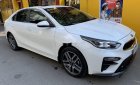 Kia Cerato   2020 - Cần bán xe Kia Cerato sản xuất 2020, màu trắng như mới, giá tốt