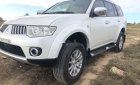 Mitsubishi Pajero Sport 2014 - Bán xe Mitsubishi Pajero Sport đời 2014, màu trắng số tự động, giá chỉ 668 triệu