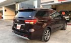 Kia Sedona 2.2L 2016 - Cần bán Kia Sedona 2.2L máy dầu, sản xuất 2016, màu nâu, nhập khẩu nguyên chiếc