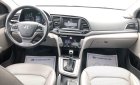 Hyundai Elantra 2016 - Bán Hyundai Elantra 1.6AT năm sản xuất 2016, màu trắng như mới, giá tốt