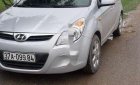 Hyundai i20 2013 - Bán Hyundai i20 sản xuất năm 2013, màu bạc, nhập khẩu nguyên chiếc