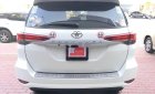 Toyota Fortuner   2019 - Bán Toyota Fortuner đời 2019, màu trắng, số sàn