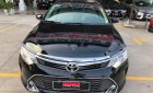 Toyota Camry 2016 - Cần bán Toyota Camry 2.0E năm sản xuất 2016, màu đen, 820tr