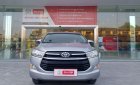 Toyota Innova 2018 - Bán xe Toyota Innova đời 2018, màu bạc