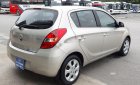 Hyundai i20    2011 - Cần bán Hyundai i20 1.4AT năm 2011, màu bạc, nhập khẩu số tự động