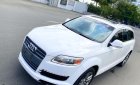 Audi Q7 2008 - Bán ô tô Audi Q7 đời 2008, màu trắng, xe ít đi, giá siêu tốt