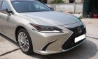 Lexus ES 2020 - Bán xe hạng sang giá thấp với chiếc Lexus ES 250 đời 2020, màu xám, xe nhập