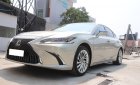 Lexus ES 2020 - Bán xe hạng sang giá thấp với chiếc Lexus ES 250 đời 2020, màu xám, xe nhập