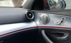 Mercedes-Benz E class 2020 - Bán xe giá thấp Mercedes- Benz E200 Sport, màu đỏ, giao xe nhanh