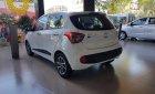 Hyundai Grand i10 2019 - Bán ô tô Hyundai Grand i10 1.2AT năm 2019, màu trắng