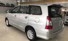 Toyota Innova   2013 - Bán Toyota Innova 2.0E 2013, màu bạc, số sàn 