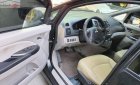 Mitsubishi Grandis 2005 - Cần bán lại xe Mitsubishi Grandis AT đời 2005, màu xám, 267 triệu