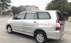 Toyota Innova 2.0E 2014 - Bán Toyota Innova 2.0E năm sản xuất 2014, màu bạc