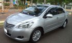 Toyota Vios   E   2011 - Bán Toyota Vios E đời 2011, màu bạc