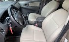 Toyota Innova   2013 - Cần bán lại xe Toyota Innova năm 2013, số sàn, giá 420tr