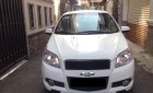 Chevrolet Aveo 2017 - Bán Chevrolet Aveo LTZ AT năm 2017, màu trắng xe gia đình, giá 263tr