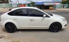 Ford Focus   2011 - Bán xe Ford Focus năm 2011, màu trắng, xe mới 90%