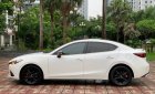 Mazda 3   2016 - Cần bán lại xe Mazda 3 1.5AT 2016, màu trắng, 555 triệu
