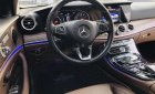 Mercedes-Benz E class 2017 - Bán Mercedes E200 sản xuất 2017, màu trắng, số tự động