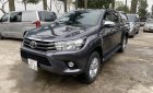 Toyota Hilux 2016 - Bán xe Toyota Hilux đời 2016, màu xám, nhập khẩu