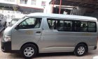 Toyota Hiace   2011 - Bán Toyota Hiace 2011, màu bạc, chính chủ