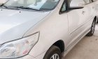 Toyota Innova   2015 - Cần bán xe Toyota Innova sản xuất 2015, màu bạc, nhập khẩu nguyên chiếc như mới, giá tốt