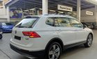 Volkswagen Tiguan Highline 2018 - Volkswagen Tiguan Topline nhập khẩu, màu trắng tặng quà hấp dẫn, hỗ trợ trả góp 90%.