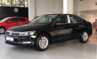 Volkswagen Passat 2018 - Volkswagen Passat Comfort nhập khẩu nguyên chiếc, tặng 100% phí trước bạ, trả góp 0% 1 năm, lấy xe về chỉ từ 300tr