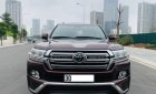 Toyota Land Cruiser 5.7 2016 - Cadillac Escalade ESV Platinum sản xuất 2016 màu đen, siêu lướt, nội thất màu kem nâu