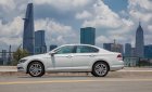 Volkswagen Passat 2018 - Bán xe Volkswagen Passat comfort màu trắng duy nhất, màu trắng, nhập khẩu chính hãng - ưu đãi khủng