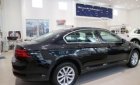 Volkswagen Passat 2018 - Volkswagen Passat Bluemotion High nhập khẩu nguyên chiếc, tặng 100% lệ phí trước bạ