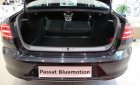 Volkswagen Passat 2018 - Volkswagen Passat Bluemotion High nhập khẩu nguyên chiếc, tặng 100% lệ phí trước bạ