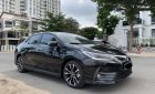 Toyota Corolla altis 2.0V 2018 - Cần bán xe Toyota Altis 2.0V Sport 2018 xe đi ít chính hãng Toyota Sure