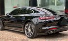 Porsche Panamera     2018 - Cần bán Porsche Panamera sản xuất 2018, màu đen, xe nhập còn mới