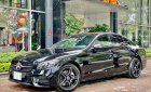 Mercedes-Benz C300 2021 - Cần bán lại xe Mercedes C300 đời 2021, màu đen