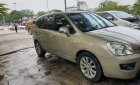 Kia Carens    2012 - Cần bán xe Kia Carens sản xuất 2012, màu ghi vàng, giá bán 275 triệu