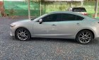 Mazda 6   2.0 Premium  2017 - Bán Mazda 6 2.0 Premium sản xuất năm 2017, màu bạc, giá tốt