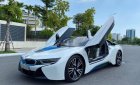 BMW i8 2015 - Cần bán xe BMW i8 sản xuất 2015, màu trắng, nhập khẩu