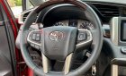 Toyota Innova   2.0 Venturer  2018 - Cần bán xe Toyota Innova 2.0 Venturer sản xuất năm 2018, màu đỏ giá cạnh tranh