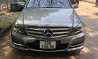 Mercedes-Benz C200 2011 - Cần bán gấp Mercedes đời 2011, màu xám còn mới giá cạnh tranh